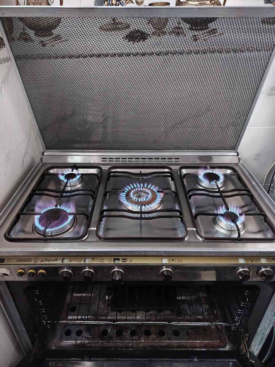 السلا م عليكم طباخ كريازي مصري باب اول للبيع الشراي يدخل خاص او يتصل ***********العنوان كركوك
