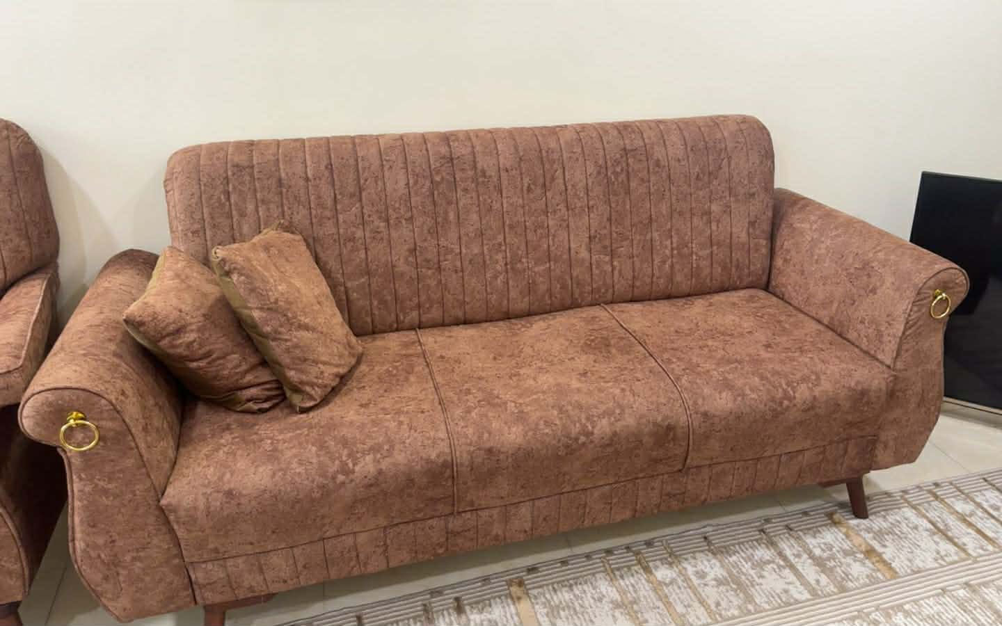 تخم تكمه 10 مقاعد اخو الجديد  وبي مجال مستعجلين ع البيع العنوان بغداد طريق المطار مجمع داماك السعر 550 وبيه مجال


**إذا كنت صاحب هذا الإعلان وتريد حذفه لأي سبب، رجاءا أرسل رسالة إلى الدعم الفني**