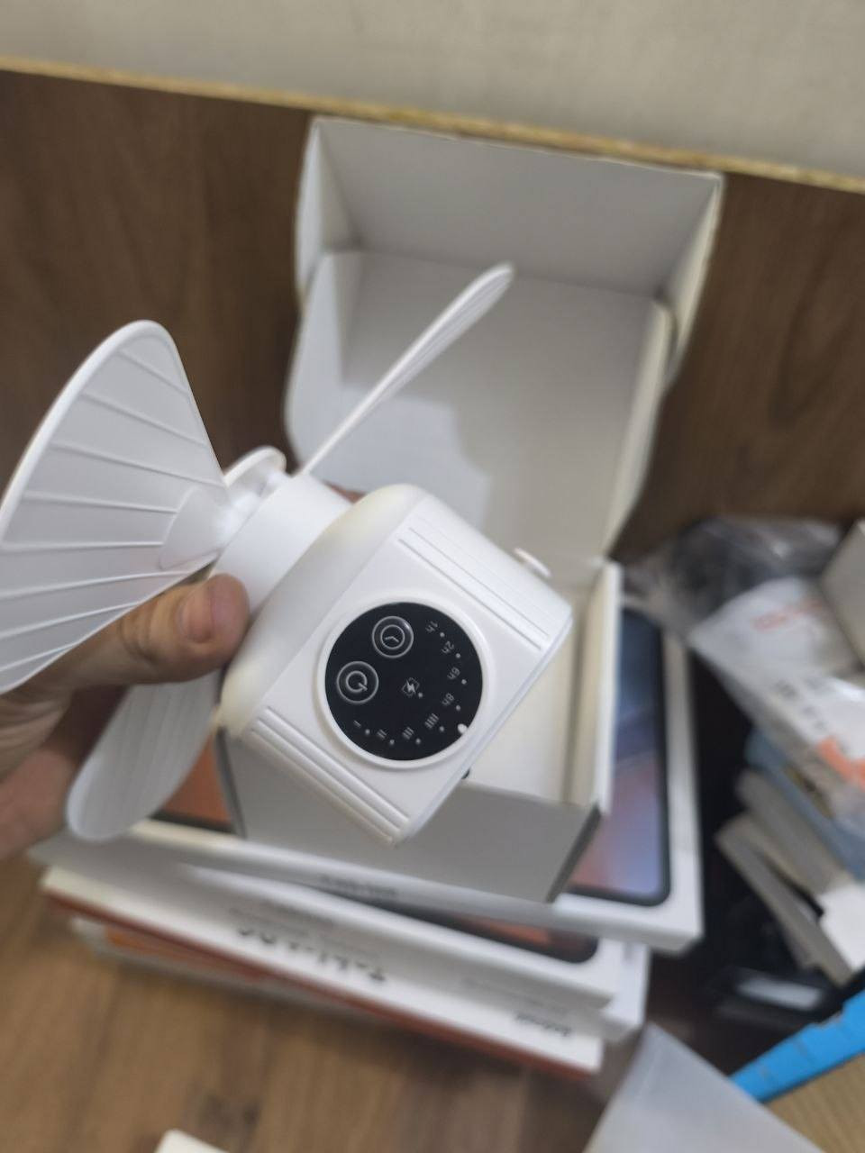 مراوح تخييم شحن سقفيات سعر القطعه  15 متوفر قطعتين


**إذا كنت صاحب هذا الإعلان وتريد حذفه لأي سبب، رجاءا أرسل رسالة إلى الدعم الفني**