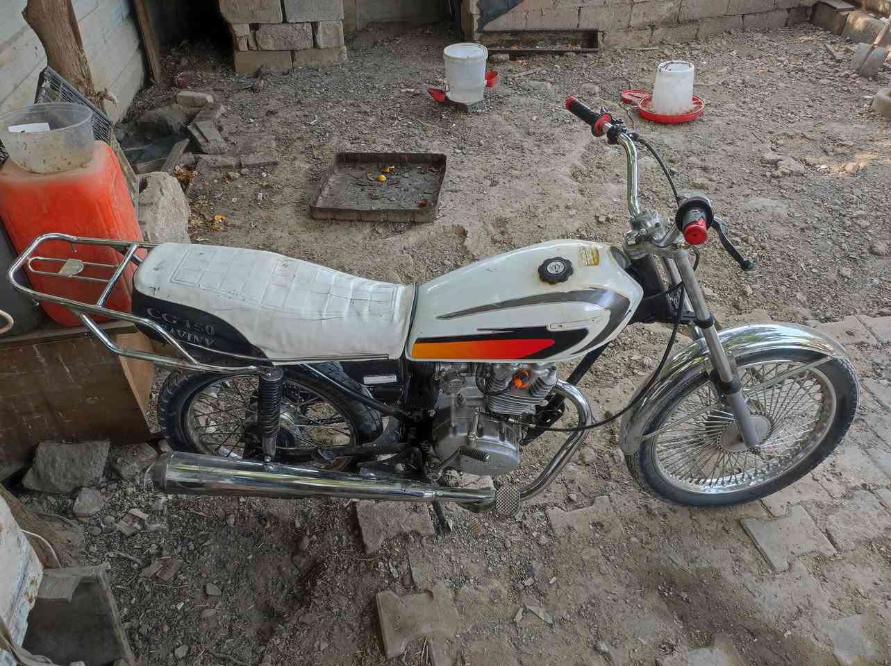 السلام عليكم هاي الدراجه للبيع تفصيخ كلمن وسعره *********** واتساب فقط او علق واني ادخلك خاص
