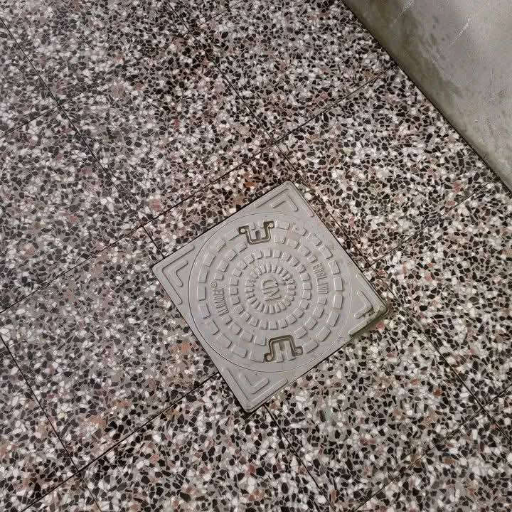 بسم الله وعلا بركه الله
جزء ولقطات من عملنا سيراميك وبورسلين عمل ليزر 
الجدار 5الف الارضي 4
عملنا داخل بيجي ***********
