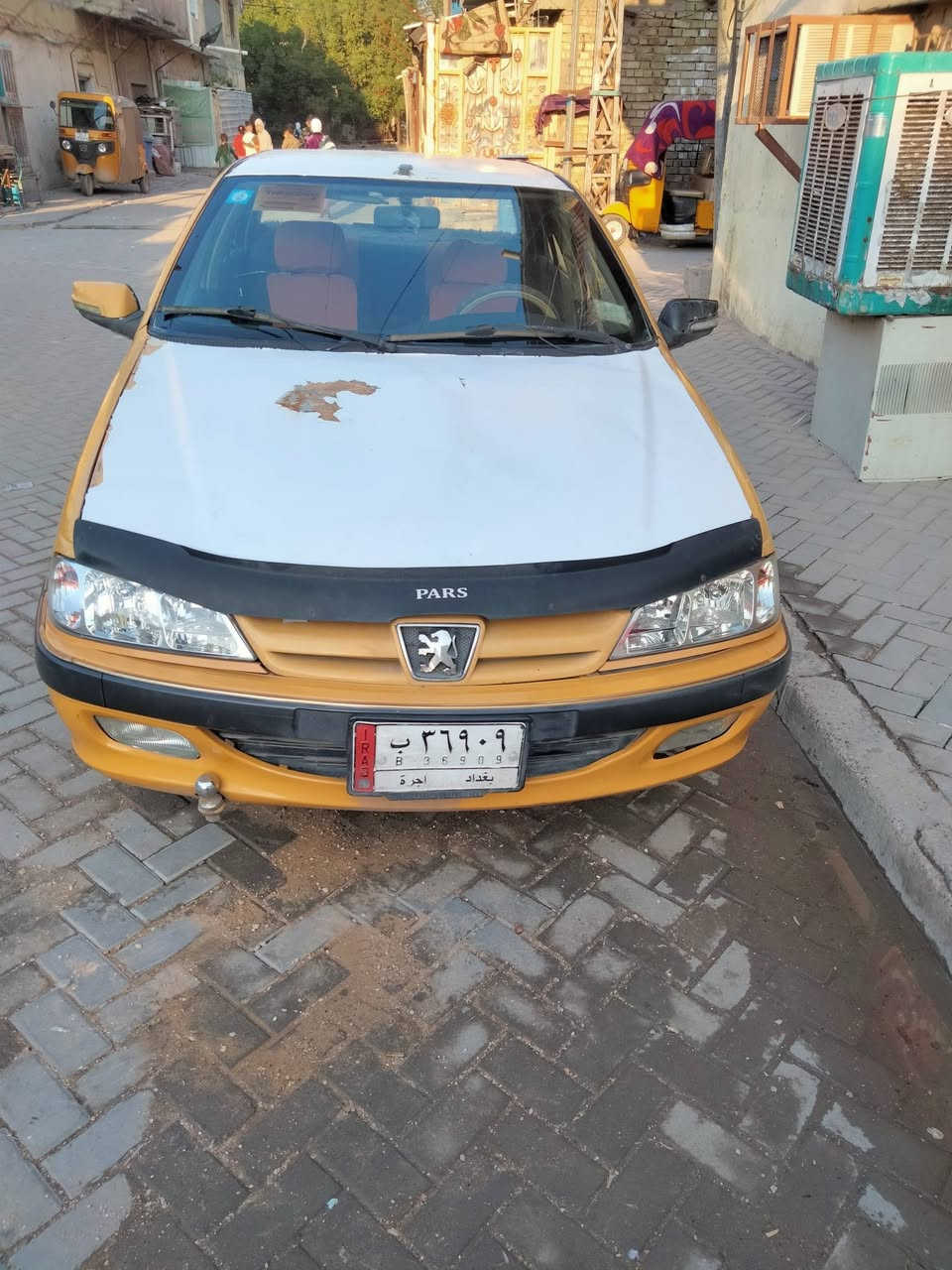 السلام عليكم
بيجو بارص 
2011
محرك وكير
كورلا
اوتوماتيك 
باسمي
السنوية تنتهي شهر 5
غرامات
و
هيئة
مصفره
بغداد 
المكان مدينة الصدر 
***********
السعر 29
