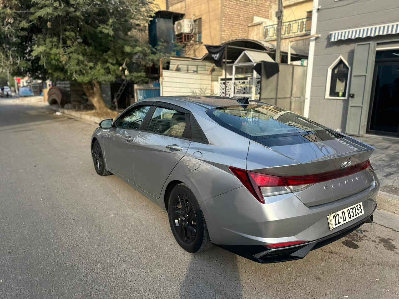 Hyundai Elantra 2022
هيونداي النترا 2022
وارد امريكي 
محرك. 2.0 دوش
 مواصفات نص فول 
شاشه كاميره خلفي 
بصمه شغال عن بعد 
رادار امامي 
ستيرن تحديد سرعه تحديد مسار 
بعد هوايه مواصفات بيها
  سياره ماشيه ١٤٥ 
سياره مكفوله من آي نواقص كله 
السعر ١٤٥ بيه مجال 
للاستفسار ***********
