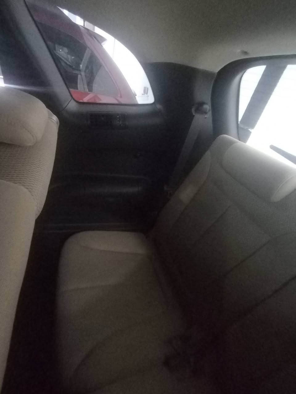 السلام عليكم
للبيع سنتافي موديل 11 بدون صبغ بيها بارد بل باب الخلفي والدائر سياره كوري 7راكب تبريد 3قطع سلايت شرط التحويل رقم دهوك جديد محرك كير  كهربائيات كلو شرط سياره جاهزه بيع او مراوس حسي القناعة 

السعر 150$ وبيها مجال قليل
***********
***********
