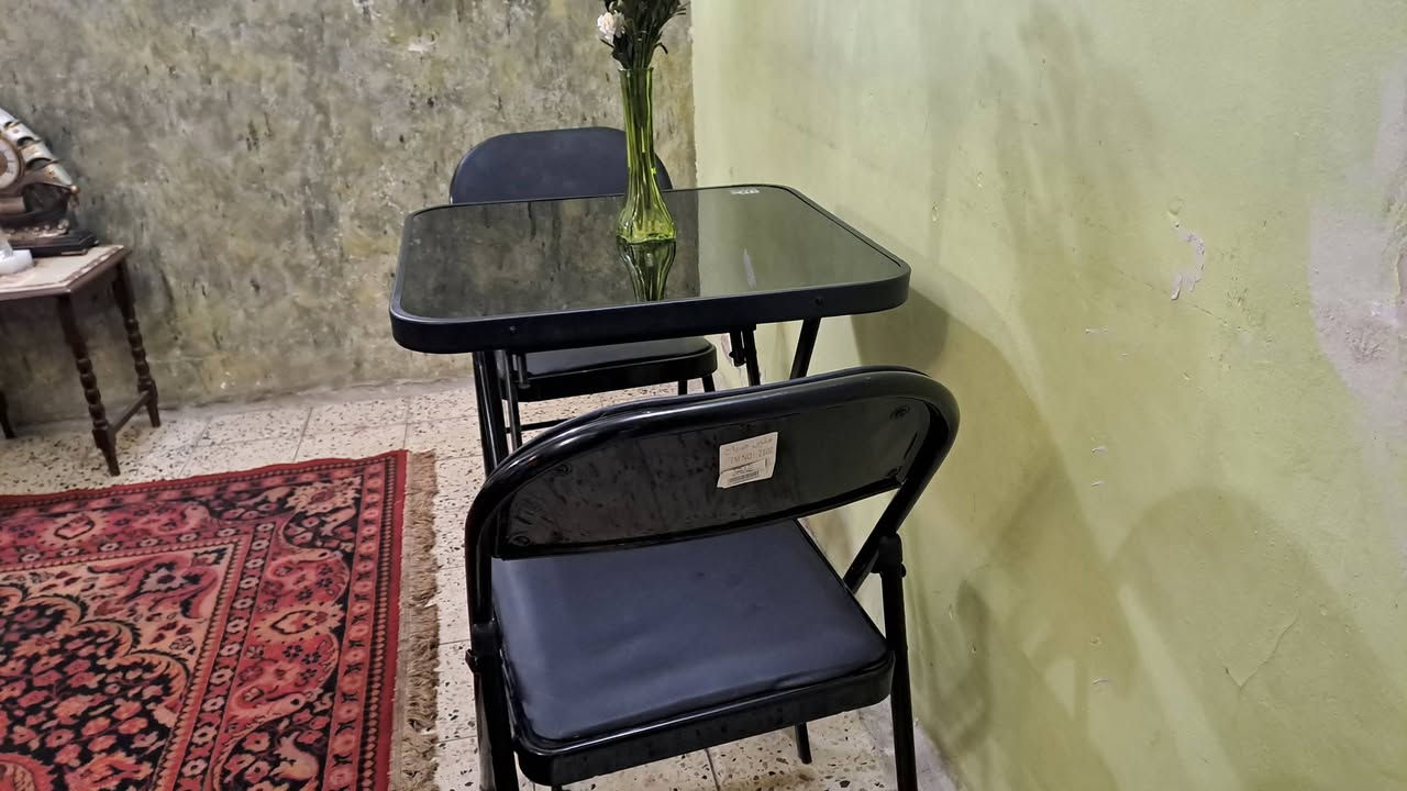 ميز طعام كراسي يطبك ..نظيف جدا اخووو الجديد سعر ٦٠ الف


**إذا كنت صاحب هذا الإعلان وتريد حذفه لأي سبب، رجاءا أرسل رسالة إلى الدعم الفني**