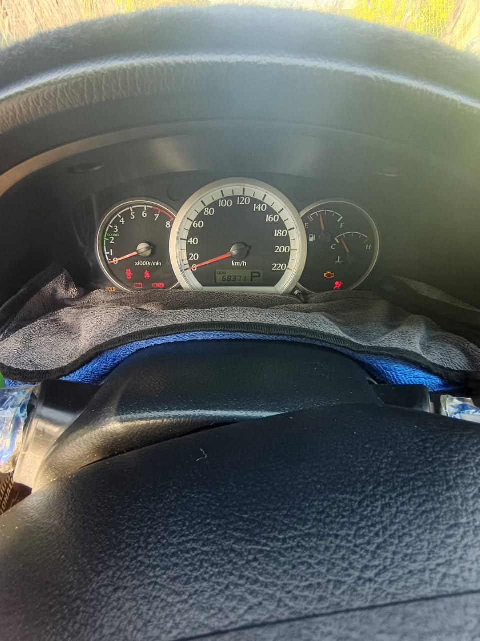 السلام عليكم سيارة اوبترا لبيع  او مراوس سيارة كفاله وماشية 86 الف بيها قطعتين صبغ جاملغ السيايق و باب الصدر والسيارة بيها سونار سعرها 85 وبيها مجاال مكاني بغداد الحسينية مال الراشدية الاستفسار ***********
