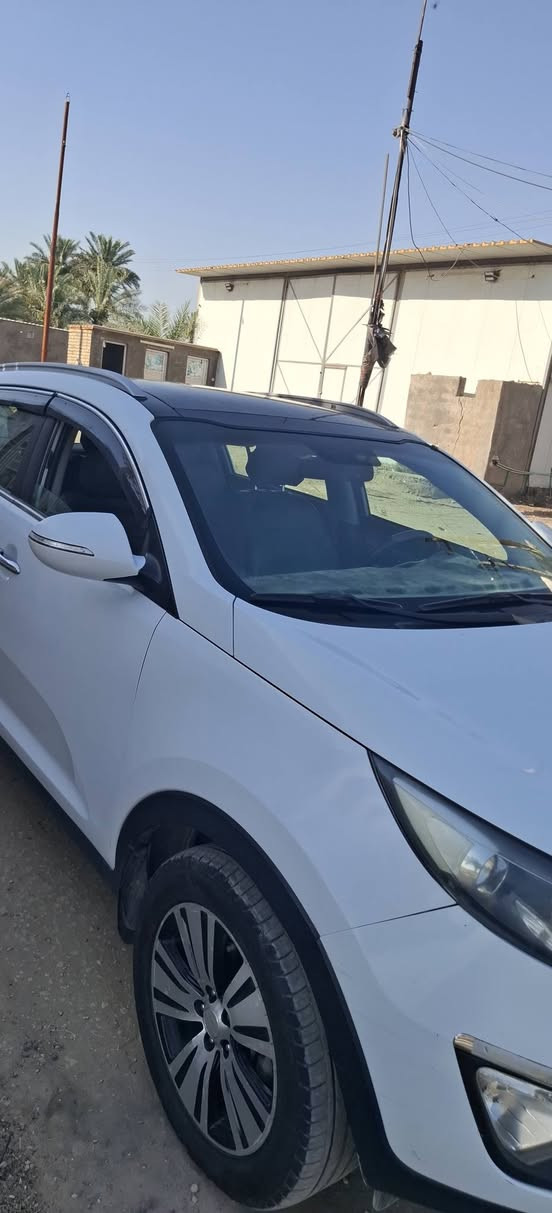 سلام عليكم
سبورتج ١٥ خليجي مكفوله ماعدا بارد كلش قليل ورصعه والباقي مكفول رقم بغداد مواصفات موضحه بصور السعر ١٥٣ورقه بيها مجال التواصل ***********
