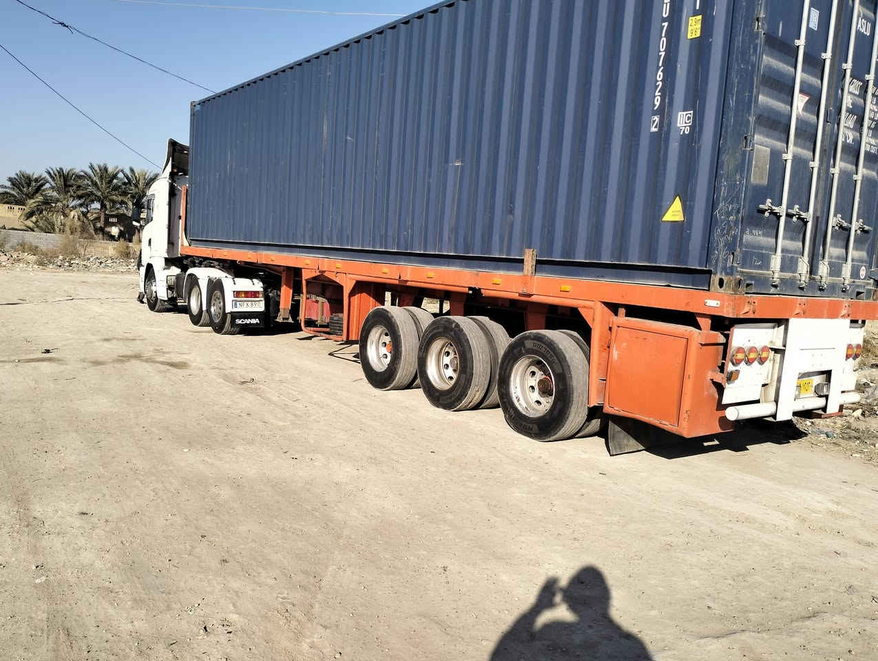 السلام عليكم 
سكانيا سحال2001 مكينه 6انجكتر 420
كير 3*3 
باج بطن ابلادي 
عربانه حداديه شاصي 16دناكير 14جتف 7 مكفوله كفاله عامه 
مكاني بابل مشروع المسيب 
*********** فقط اتصال
