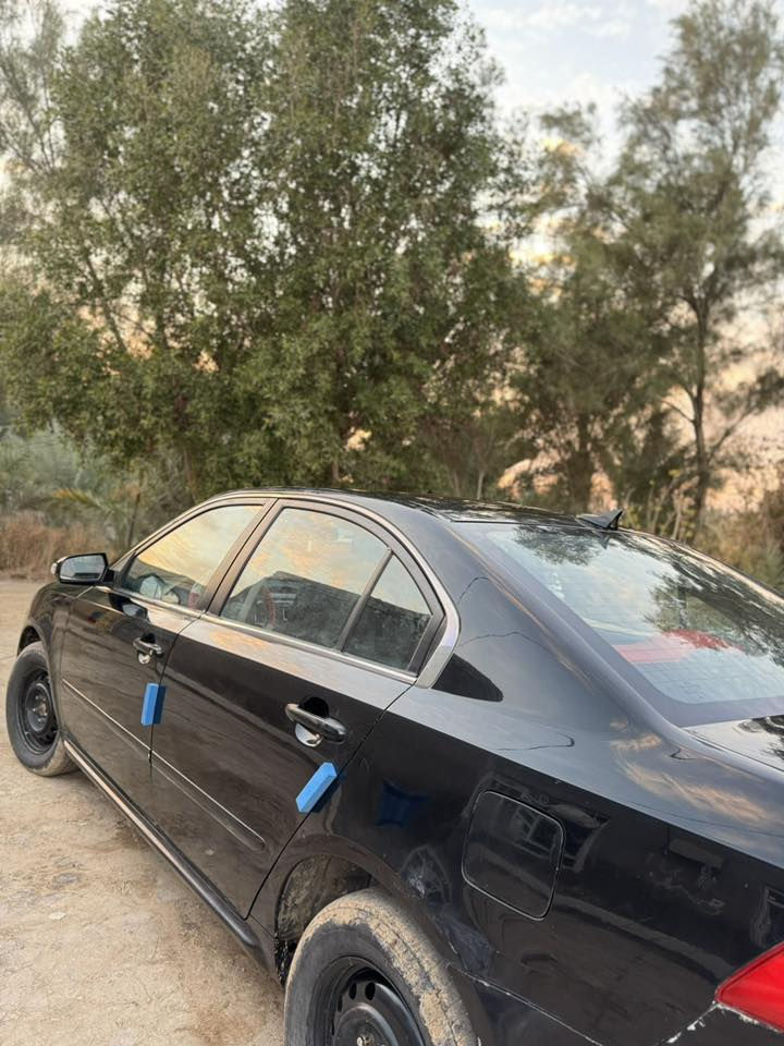 السلام عليكم ورحمة الله وبركاتهُ

سياره اوبتيما 2009 واردي كوري
بيهه 3 قطع صبغ فقط
مكينه وكير مكفولات
حداديه جديد الخلفي والامامي
تخم تاير قبل سبوع نشد
كهربائيات شغاله على اخر حبه
اشاير بالمري .. تحكم ستيرن
تبريد مجمده
تدعم نضام ABSمانع الانزلاق
سبير الشركه مانازل
السياره بالحقيقة اوضح واحلى من الصور
السعر 107وبيهه مجال
العنوان - الديوانيه - ***********
