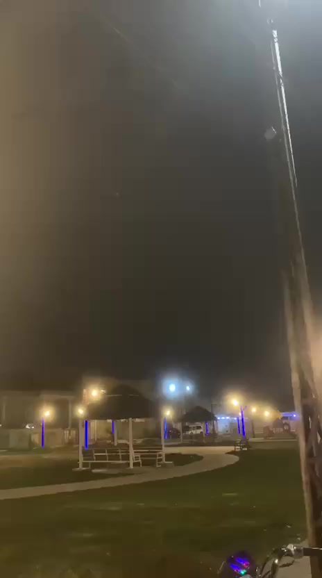 سلام عليكم دراجه تعمير موديل 26 حته شاصي موديل 26 مكينه كارتون ما بيه اي نقص مكاني بصره شط العرب جزيره  
رقم ***********7

1150  وبي مجال قليل 
حياكم الله 🫡
