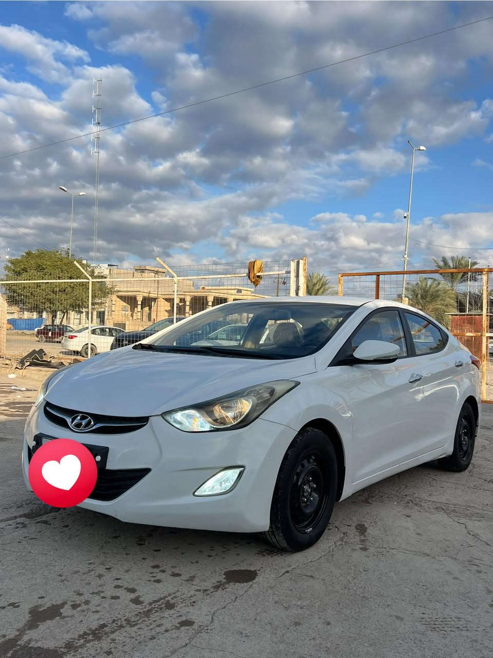 السلام عليكم الانترا موديل 2011 
كفاله عامه كلين بدون صبغ رقم اربيل تحويل مباشر  
كير محرك مكفول محرك 1800 المرغوب سياره ماناقصها اي شي السياره شرط احلا من الصور   (***********  )مكاني سامراء السعر :: 115 وبيها مجال لطيبين
