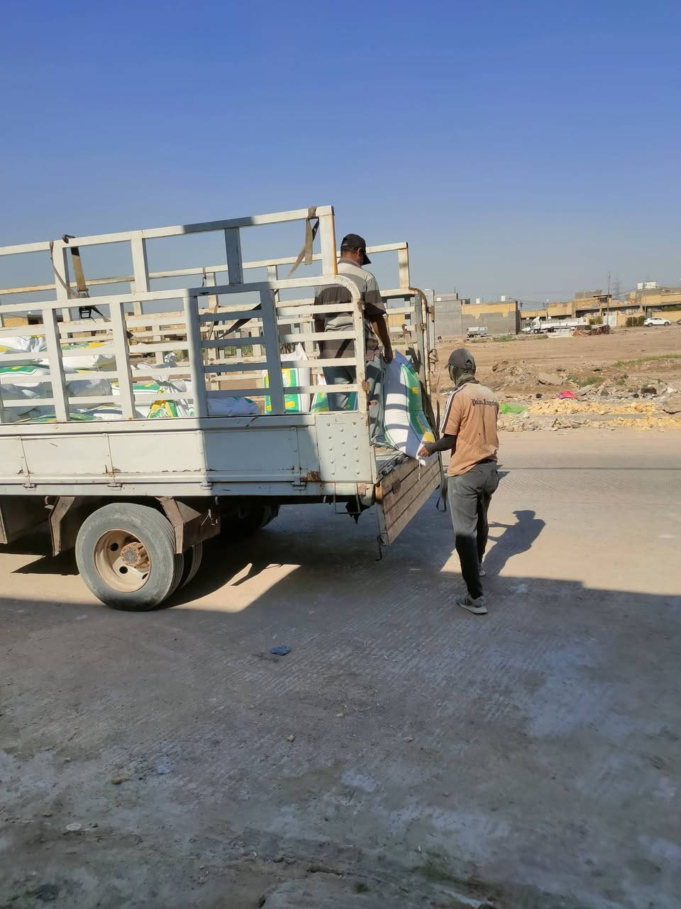 طحين رعايه اجتماعيه
إلى اهالي حي الحوراء الكرام الذين حصتهم من الرعايه الاجتماعيه على وكالتنا

يرجى مراجعتنا لاستلام الطحين الصفر تكملة الرعايه الاجتماعيه الثالثه
راجين المراجعه بالسرعه الممكنة
وذلك لقرب حلول الذكرى الأليمة لاستشهاد أبا الاحرار الامام الحسين عليه السلام


**إذا كنت صاحب هذا الإعلان وتريد حذفه لأي سبب، رجاءا أرسل رسالة إلى الدعم الفني**