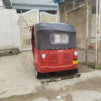 موديل ١٩ نظيفه ومرتبه سعر ٣٨٥٠وبيها مجال ٠٧٨٦٧٤٦٥٩٥٥