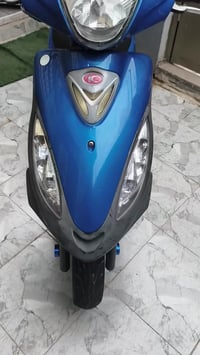 كيمكو V2 • ستوته • موديل ٢٠١٣