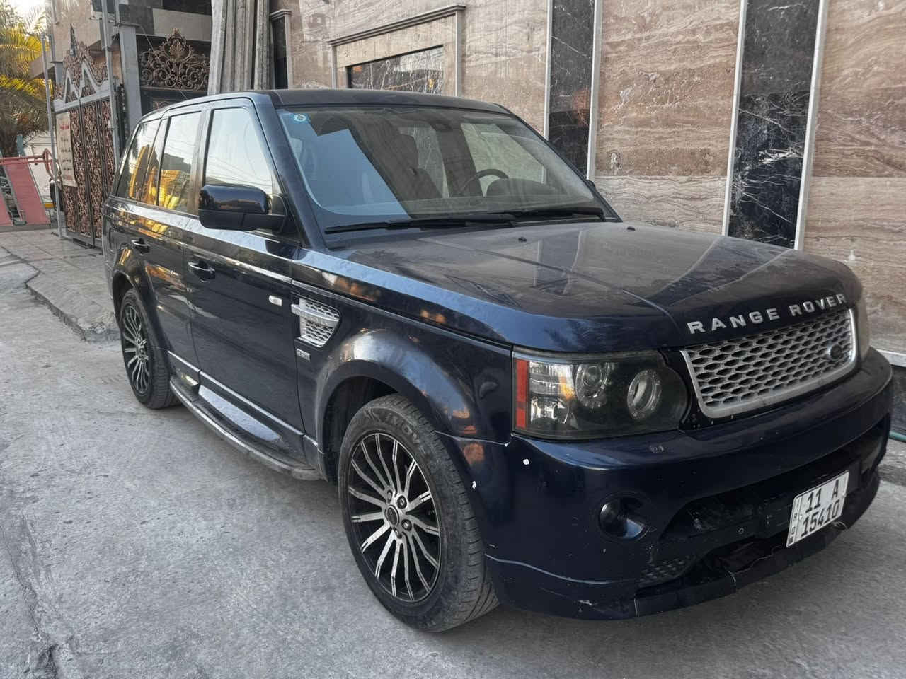 رانج روفر 2013 خليجي
خليجيه وكاله سردار 
بنيد وجاملغ سكن كلير
سياره كاسره رنك بستم رقم ٨
ابيع بدون مكينه 
سعرها ١١٥ قفل قفل 
***********
مكاني بغداد

