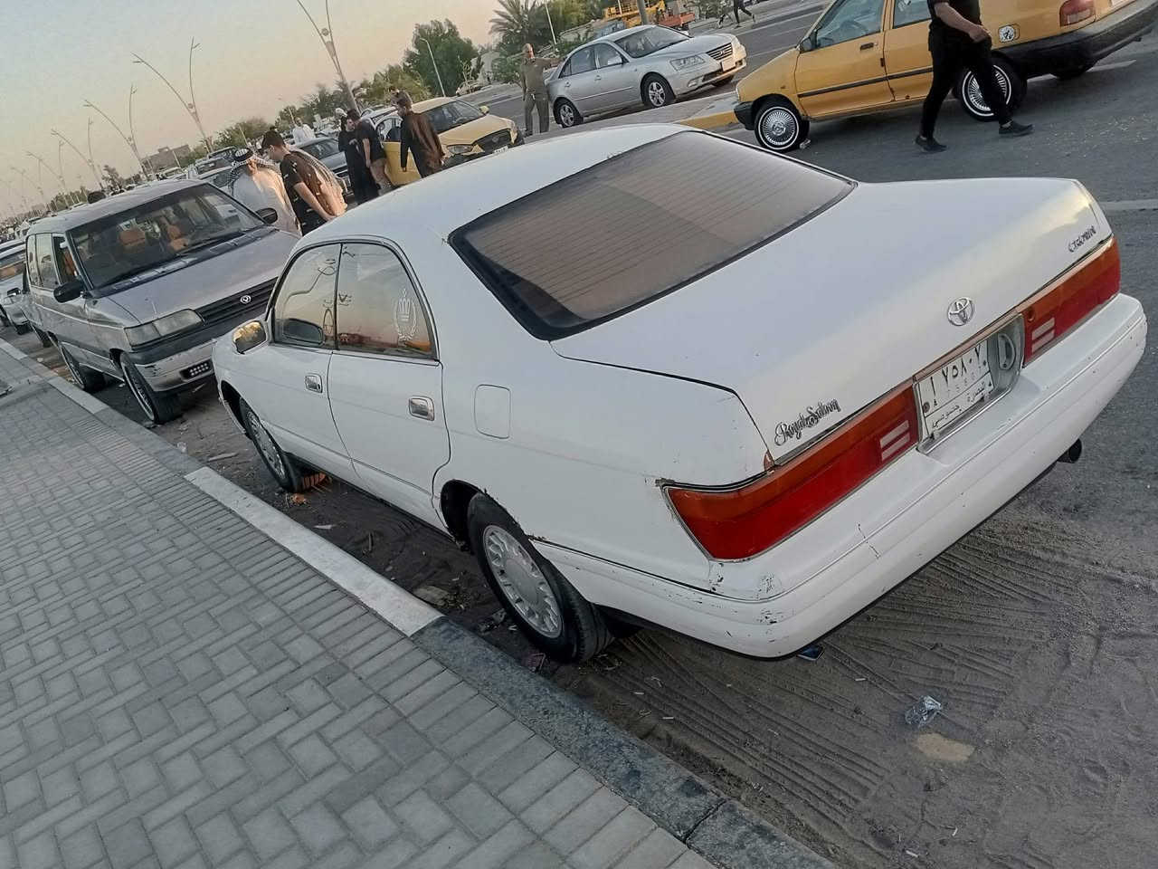 السلام عليكم بطل للبيع سياره مقبوله من القصه حداديته حلوه طائرات الجدد كهربائياتها شغاله رقم بصره على من السياره نقل جثه سياره حلوه جاهزه عنوان البصره السعر 38 *********** كيلو مكينه جدد مقفولات مراوسه ومراوس مارك كريستال مقصوص النقل عادي
