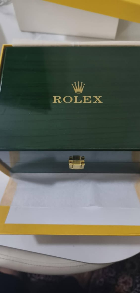 ساعات دبل مكينه طلاء ثابت ضد الماء والغبار
للاستفسار ‏‪***********‬‏. 
صاحب الساعات
