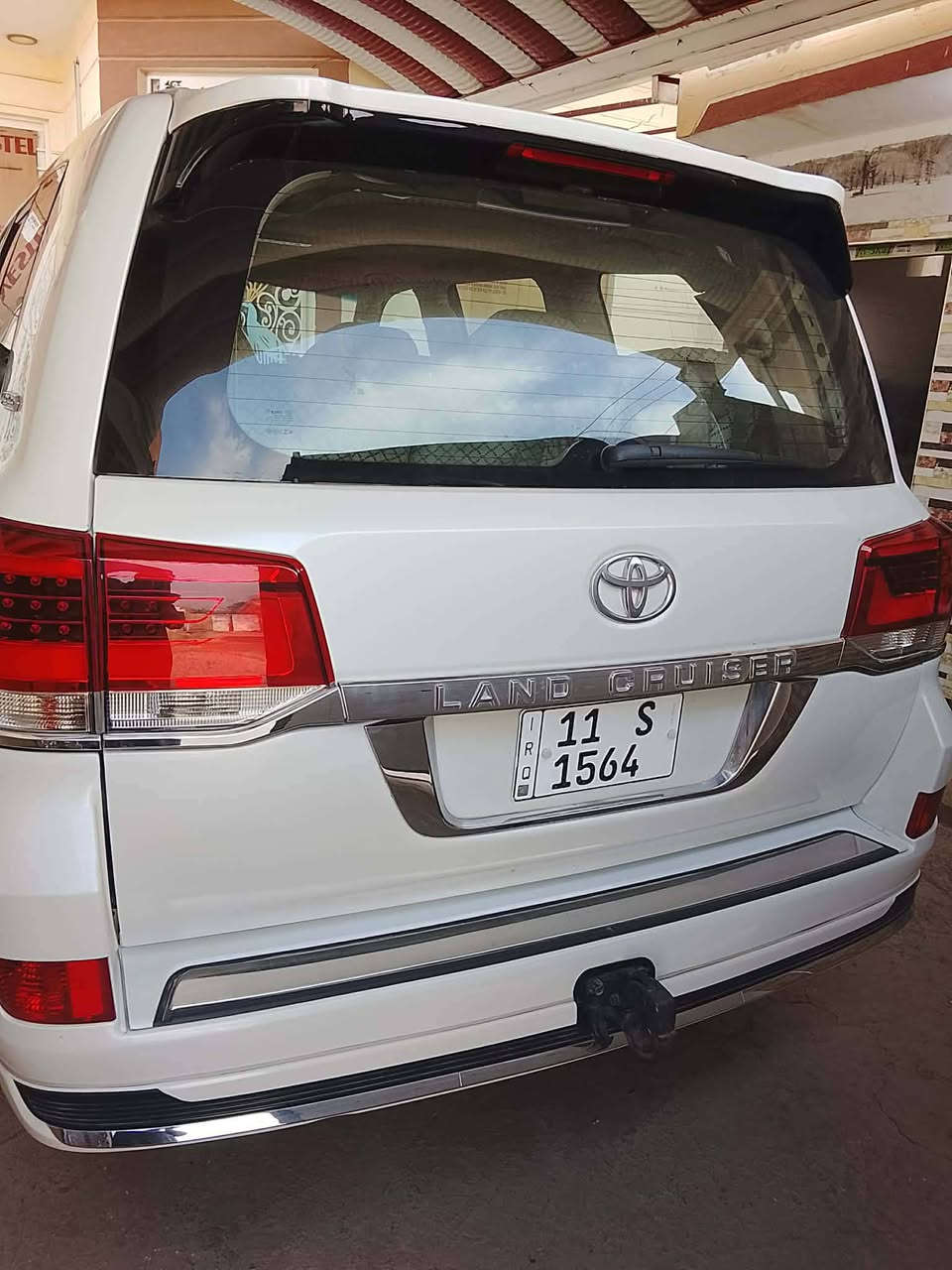 سلام عليكم  اخوان سيارة لاندكروز جكساره 2012محدثه 2021 ستخدام شخصي كامل مواصفات بسمي رقم بغداد انكليزي مكان لسيارة ناصريه قلعه سكر سعر 260وبيهة مجال رقم صاحب لسيارة اي ستفسار *********** جديده بمعنى الكلمه  بيع مستعجل
