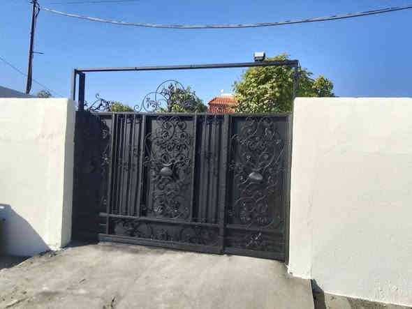 صباغ بيوت بسعر مناسب بيت  داخلي و خارجي   معه تصليح  العمل كركوك اشتغل مانع رطوبة سطح جدار ***********... رقم الهاتف ✅
