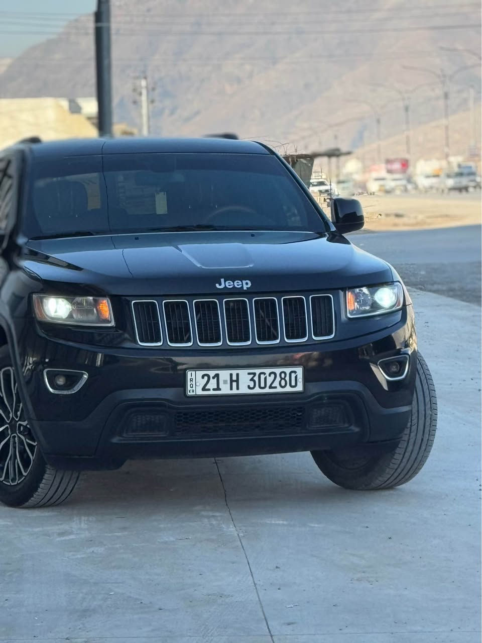 جێب گرن شیرۆکی مواسەفات لاریدۆ کلین تایتل گیڕو مەکینە بەشەرت زۆر زۆر شتێکە تایبەت سەنەوی و هەموو شتی تازەیە تزە سێرفزو هەموو شتی بۆکراوە مانگێکە ٤ تایە و ویلە لۆکی بۆبەسراوە  جوابی چات نادەمەوە مۆدیلەشی ٢٠١٦.  0750 358 54 62/ رانية, السليمانية
