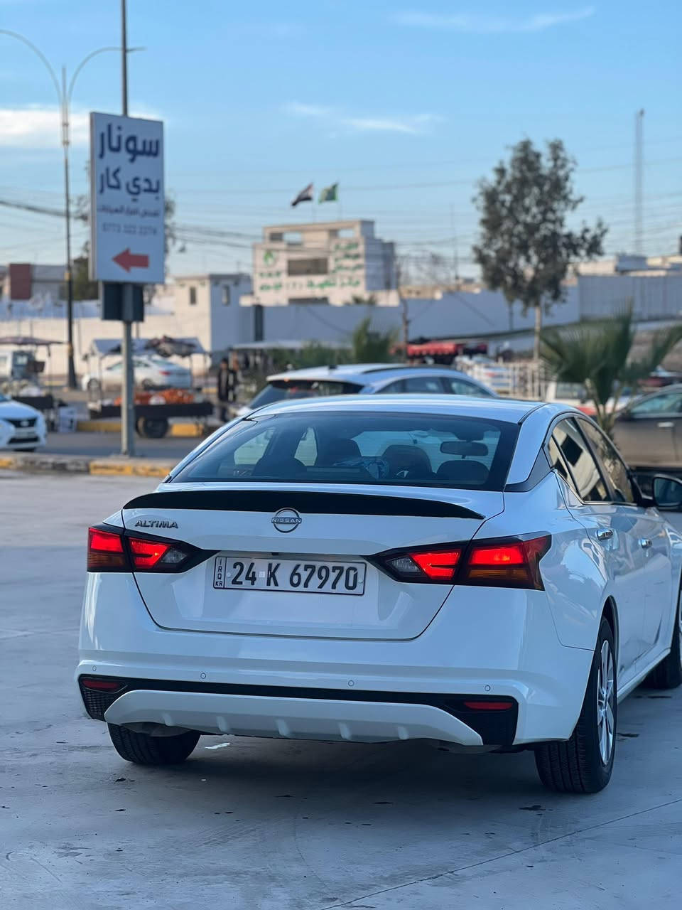 للبيع نيسان التيما 2023   
بصمة تشغيل عن بعد  
محرك 2.5 محرك وكير مكفولات شرط الفحص
السيارة ماشية 76 كم   
حادثها فقط بوند صبغ 
بدون دواخل 
ايرباك سستم 
سيارة كلش حلوه وترايها يخبل 
السعر 168  وبيها مجال  تحويل شرط
***********
