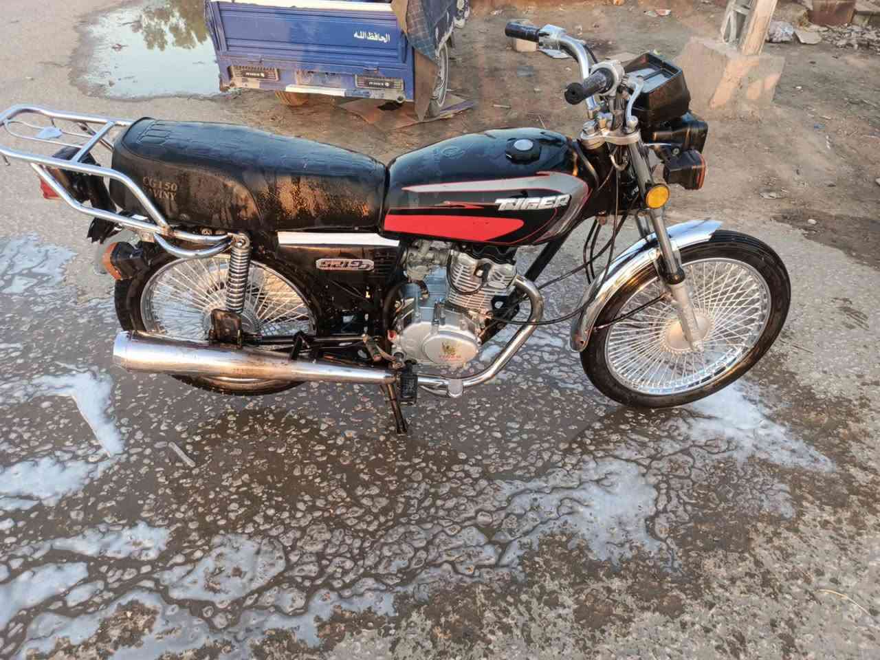 سلام عليكم دراجه تايكر مديل 2021 للبيع مكان ديوانيه ناحية نفر التفاصيل خاص او اتصال على الرقم 
***********
