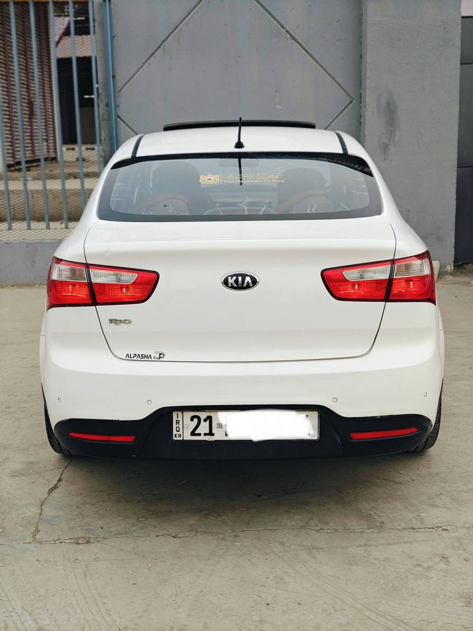 مرحبا
كيا ريو 
موديل 2014 
خليجي 
مكفوله من ضربه وصبغ وتبديل 
السونار مرفق مع المنشور 
فول مواصفات من عدا البصمه 
الموصفات 
فتحه سقف 
مكينه 1600 دوش دبل قطره 
اشاير ب المري 
مري شفط 
شاشه كبيره 
كامره دواره 
حساسات 
تحكم استيرن جهتين 
ماشيه 115 الف 
5 ويل كب 
لايت زنون 
سياره جاهزه للاخير مابيها كل نقص 
رقم سليمانيه 
تحويل مباشر 
مكاني بغداد 
ه‍ ***********
