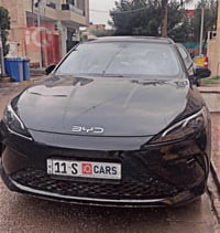 byd cl5 اسود للبيع ماشيه 3500 السياره كلين  داخل ابيض  محدثه ومبرمجه  ...
