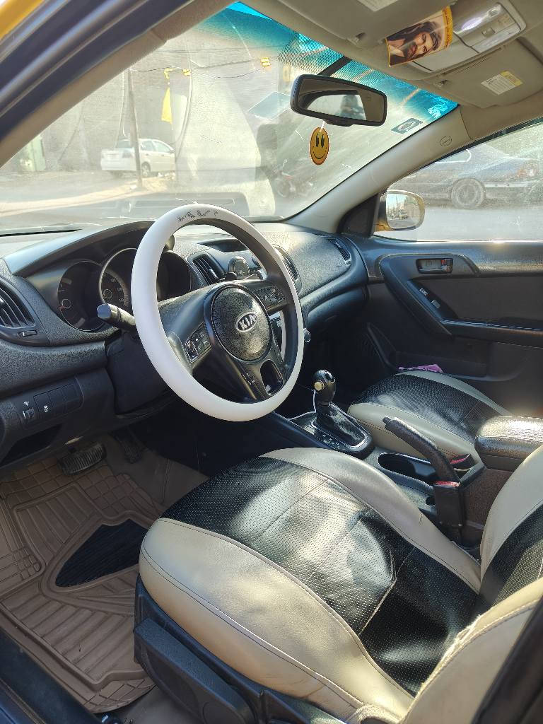 السلام عليكم للبيع فورتي موديل 12 مكفوله فقط من امريكه ضربه بل باب زغيره راجعه على البارد الباقي كفاله عامه سياره جاهزه من كل النواحي منضومه تبريد جديد رقم انكليزي سنويه لسه ما صاقطه حداديه بل جيس تكم ستريدن اشاير بل مري شاشه كامره وشرط احله من الصور رقمي *********** حلة, بابل
