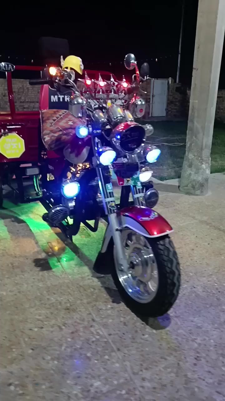 سلام عليكم ستوته امتي ار مديل  17 نضيفه خير من الله ترهم بيع ومراوس حس بيه وتساباب التفاق المكان الرميثه   الرقم ***********
