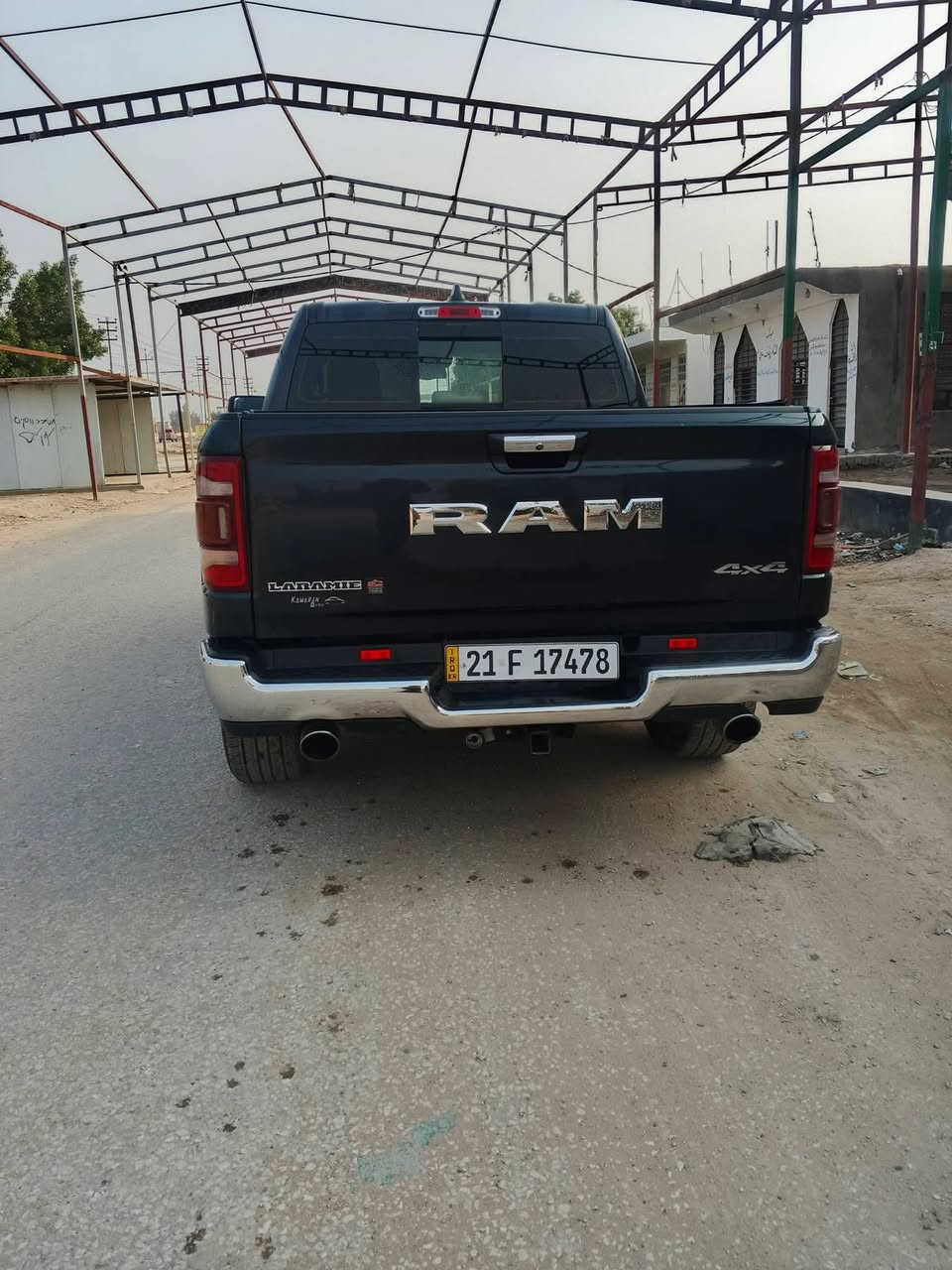سلام عليكم

دوج رام 2019  لارمي ((خليجي )) 

المحرك: V8 5.7L

فور ويل

رقم سليمانيه  باسمي

ماشيه 167الف كيلو 

سياره بيه الجاملغ الخلفي صبغ وبخشم البنيد بارد

بيه منظمه غاز 90لتر

———————————————

مواصفات :

🟪بصمه تشغيل 

🟪نقطة عمياء 

🟪المصابيح الأمامية زنون.

🟪كشافات الضباب زنون. 

🟪المصابيح الأمامية LED.

🟪المصابيح الخلفية LED. 

🟪دخول ذكي (بصمة). 

🟪تشغيل عن بعد 

🟪المقاعد كهربائية مع ميموري.

🟪المقاعد الأمامية تبريد وتدفئة. .

🟪شاشة كبيرة 

🟪حساسات امامية وخلفية.

🟪مانع تصادم (Emergency Brake)

🟪مكيف خلفي

🟪باب الصندوق كهربائي.  

🟪هاند بريك كهربائي.

🟪حساسات امامية. 

🟪حساسات خلفية. 

🟪مرايا مع خاصية التعتيم الذاتي

بيها هواي مواصفات جنايه الرام يعرفوها 

رقم سليمانيه  تحويل مباشر

السعر 275 وقابل للتفاوض 

مكان السيارة بابل

***********
