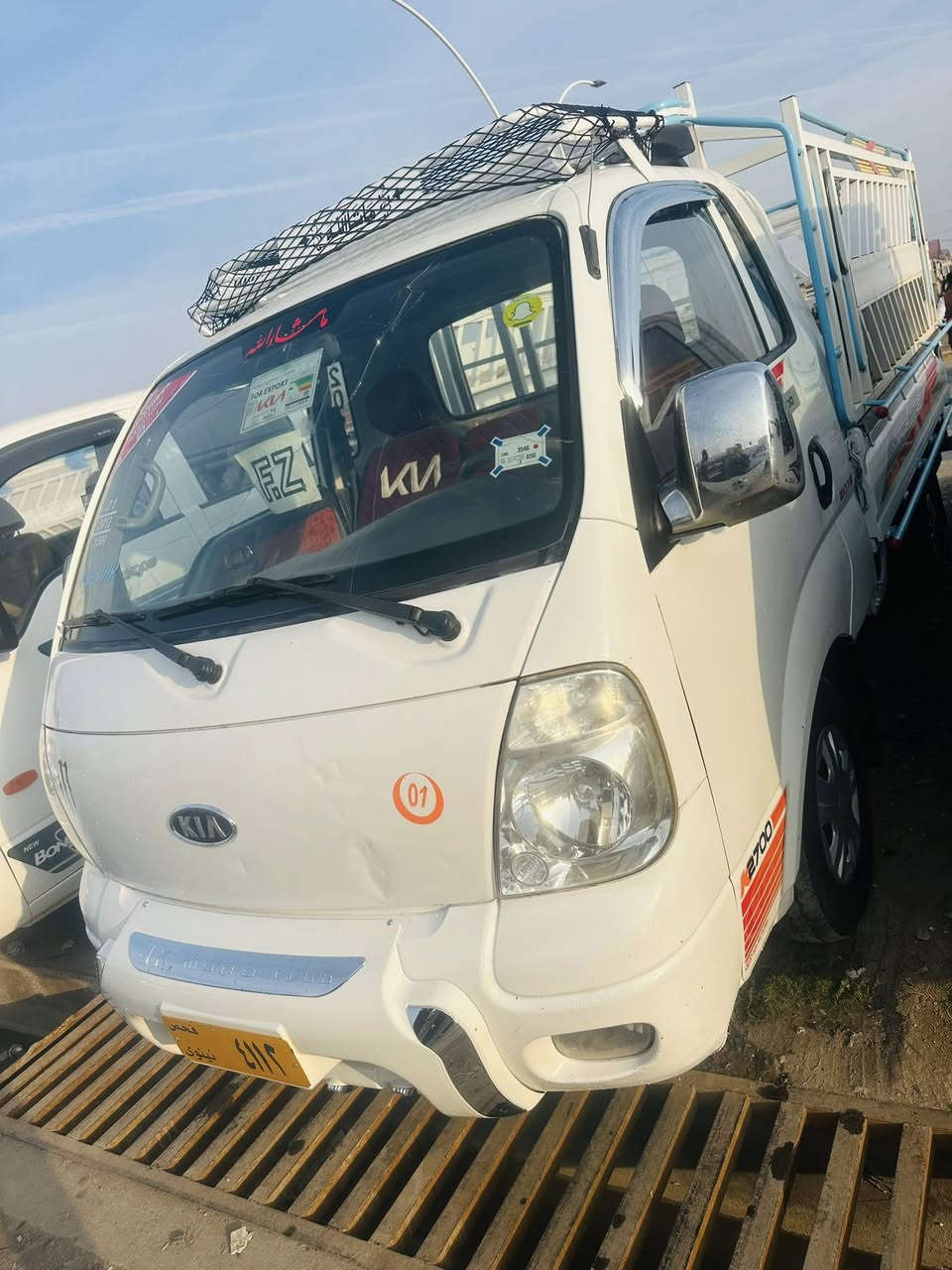 كيا منافيس 2700 موديل 2012 كير ميكنا اكسن شاصي به شرت 

سعر 73 مجال ***********
