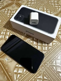 آيفون ١١ ٢٥٦ • بطارية ٧٧٪ • قفل مكاني