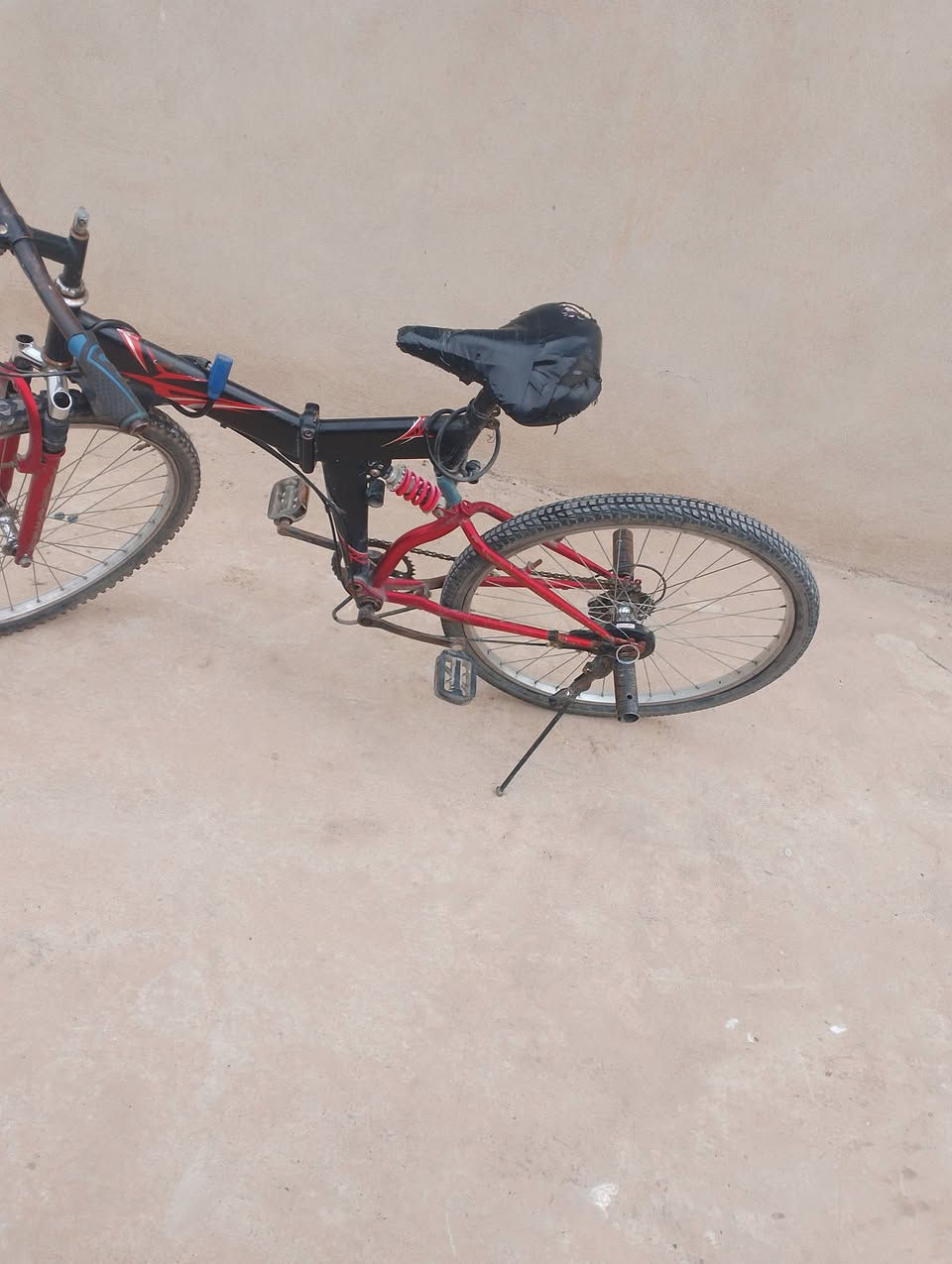 الحجم 24. السعر 45. في مجال. موصل . حي الايمن. باب جديد.


**إذا كنت صاحب هذا الإعلان وتريد حذفه لأي سبب، رجاءا أرسل رسالة إلى الدعم الفني**