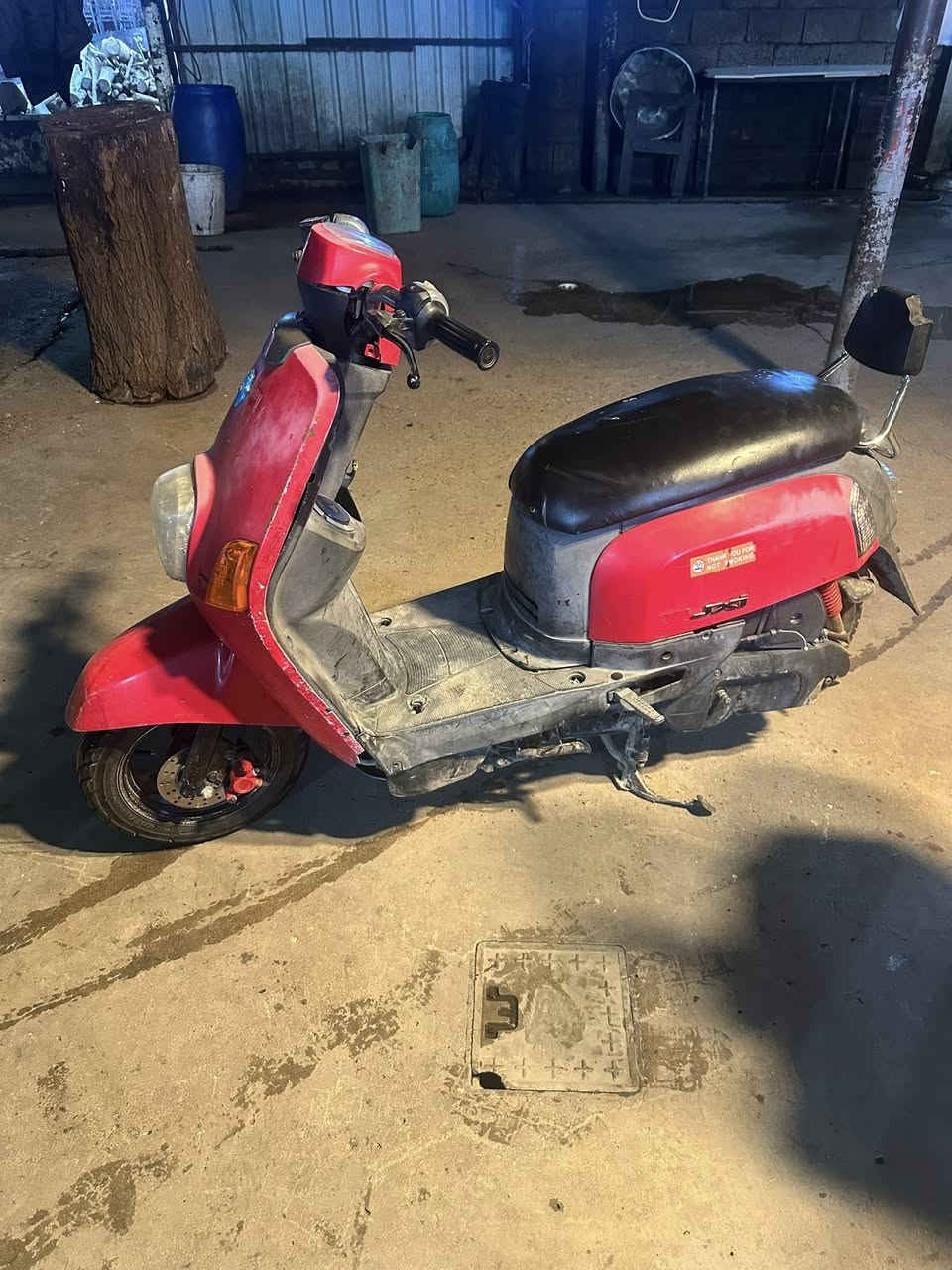 سلام عليكم بوليس للبيع دراجة كفاله عامة
دراجة نكرة بكل وقت شلعة ومعدل  ما مفتوحة سلف شغالة نكرة 

مكان بغداد دورة 

كهربائيات شلع شغالة 

كفرات بلادي شرط  وبيها تجوة اصلية  

السعر٦٢٥ 

***********
