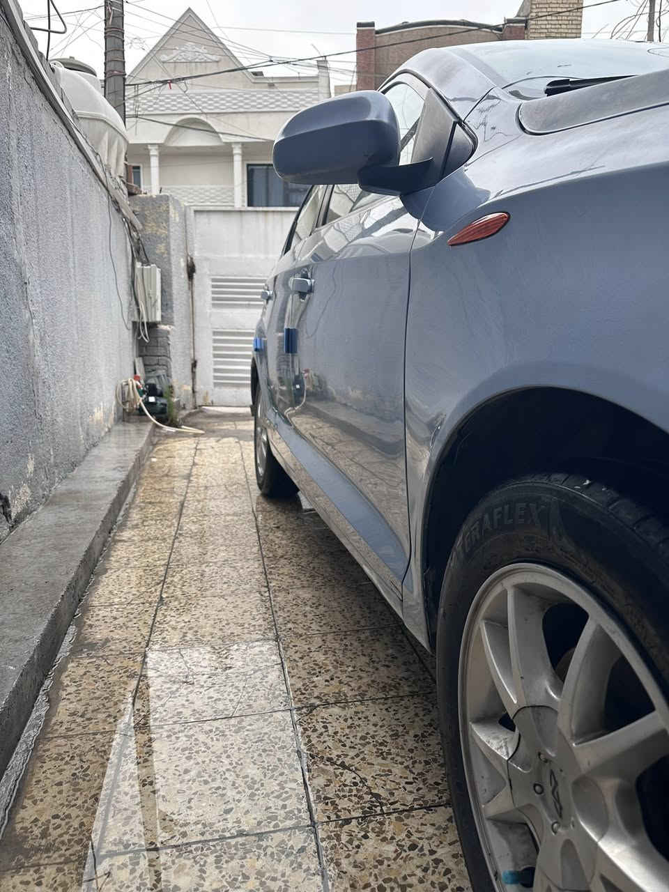 شيري فلاوين٢٠١٣ للبيع

سياره كفاله عامه من الدعاميه للدعاميه بدون قطرة صبغ بس الهلالات جان بيهن خياس شي قليل ومتعمر والباقي كفاله عامه على وضع الشركه وكل كتلوكاتا موجوده مواصفات الفلاوين معروفه واني ضايفلها موصفات بدون ولا جطل ولا زلغ فيشه على فيشه

الموصفات /
شاشه كبيره اصليه مو ام ل٥٠ الف
كاميرا خلفيه دواره
كاميرا امامية دواره 
كاميرة حوادث 4K مخفية
بصمه
تشغيل عن بعد
تحكم كامل بالتلفون
زرع لدات بالبيبان/ بدون جطل
اضافة لدات جوه الكشنات
لد حاجب ابيض + اشاره لكزز
تحكم ستيرن

وبعد هواي  امور بيها 

السياره عليها سيرفس كامل تنضيف غرف الاحتراق +نوزلات +قايش تايمن جديد +عبوه فيت بم جديد +بلكات جدد+باتري جديد +تخم تاير جديد +منضومة ماء جديده وماء اصلي مو بوري 

صدر امامي خلفي جديد 

السياره هواي بيها اشياء مذكرتها تجي وتشوف بنفسك السياره متعوب عليها كلش 
***********
