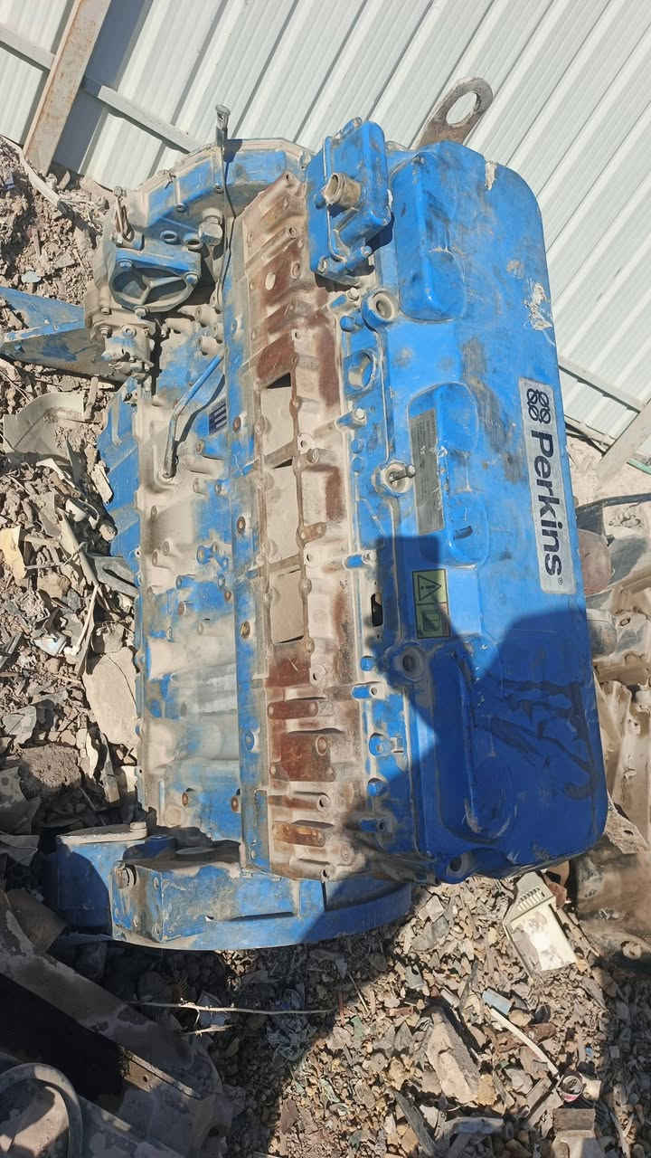 للبيع محركات ادوات ❓ بيركنز 2200 و 2500 
كرنك /سلندرات / براد دهن / كمشفت/ كيس دهن /
شتحتاج ادوات موجود  // بعد الفحص والمعاينه شرط 
🚩مكان بغداد ابو غريب 
***********
#بيركنز  #مولدات
