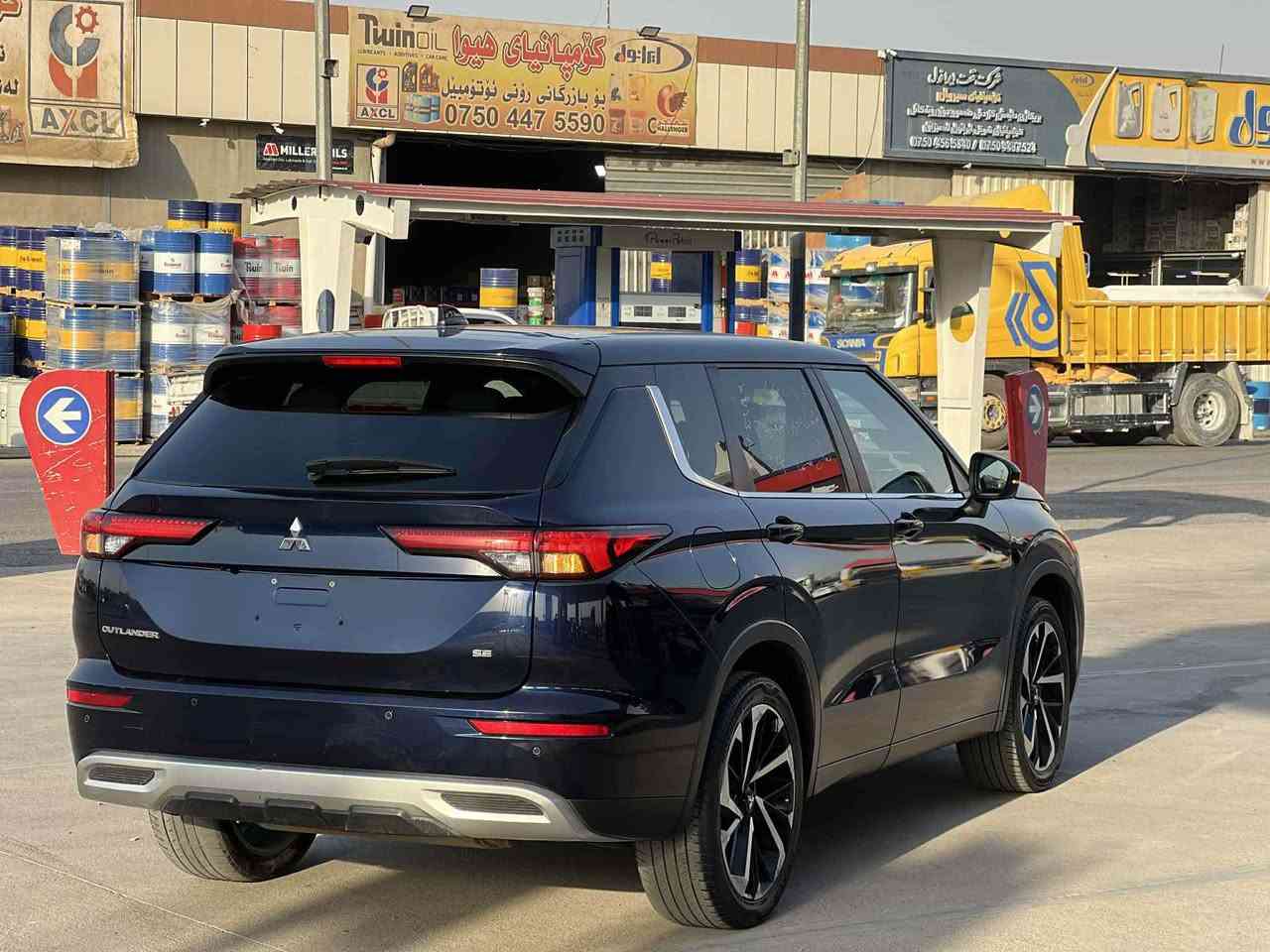 Mitsubishi Outlander 2024
بونيد و تحت بابين صبغ
ارباك ستيرن سستم
فحم رادار راديترات بيلادي شريكه
موصفات فول بدون فتحه
شاشه
كاميره
٧ راكب
شاشه الكتروني
٥ كاميره
بصمه
شغال
ويل كروم
باب بصمه
دبل اكسل
بريك بصمه
قودي ايشاره
قودي رادار
حساس
تحكم ستيرن
شحن وايرليس
صندوق شفط

عنوان اربيل
شركه بركات الجنوب
رقم موبايل 📱 *********** أربيل, العراق
