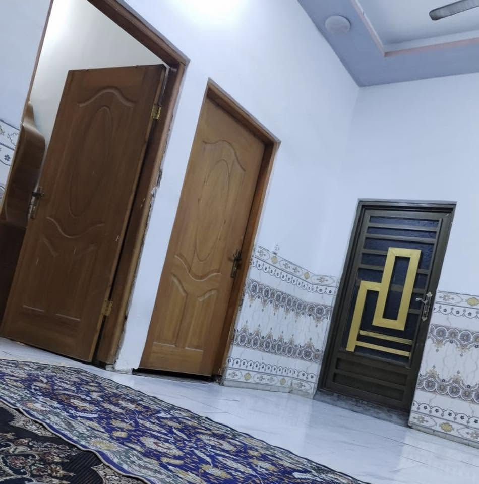 للبيع بيت زراعي عقد 35 منطقة سيد اسماعيل (الزبيلية)
المساحة150 متر البيت كلش نضيف سعره 40 وبي مجال الشراي يتصل

ويدلل***********
