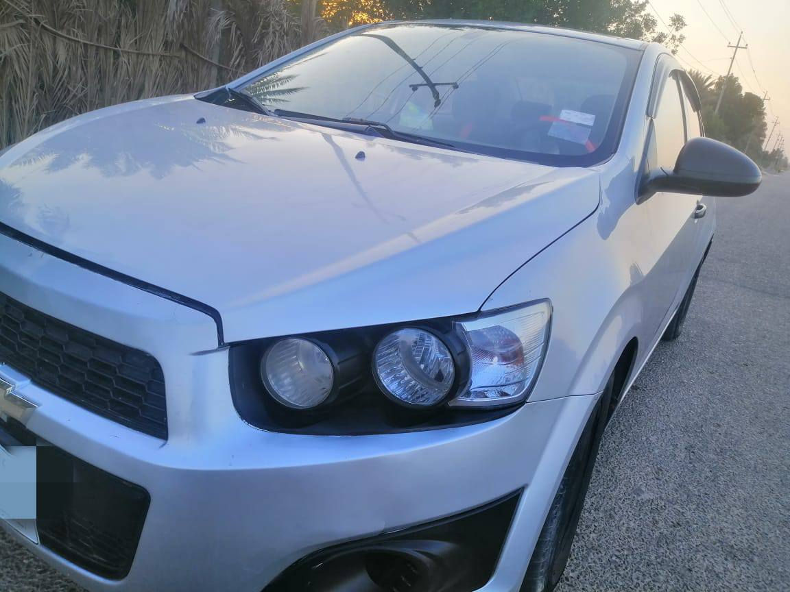 السلام عليكم تحيه طيبه شوفر ليت افيو سونك اوتماتيك موديل 2012 خليجي بسمي السياره جديده احلئ من الصور سنويه جديده السعر 65 الشراي يتص***********
