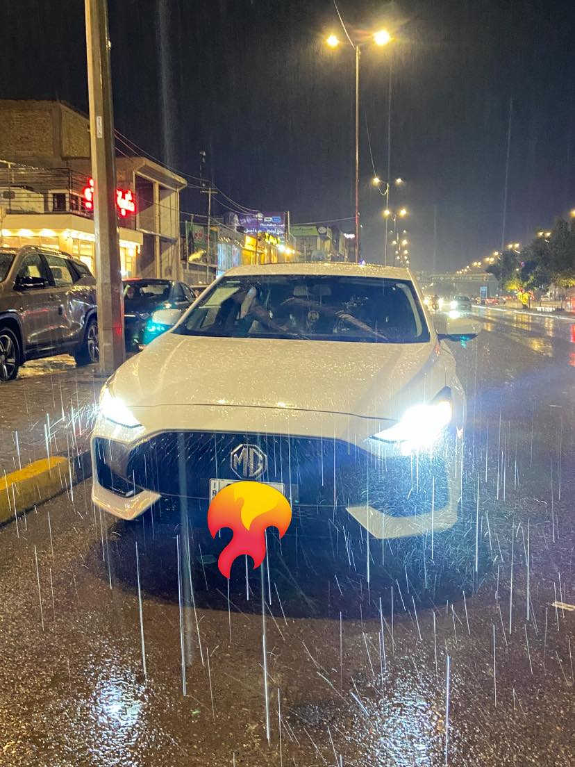 السلام عليكم سيارة Mg Gt 2024 وارد صيني محرك 1.5 تنفس طبيعي السيارة ماشيه 7000 كيلو يعني بحاله زيرو فول مواصفات فتحه ومثبت سرعه وسايد بريك كهربائي وتحكم مقود جلد احمر واسود بس بيها ضربه بارد ربع البنيد والجاملغ نصه وصبغ على گد الضربه نفس ما موضح بالصورة مكان الضربه والصبغ سيارة مكفوله من كلشي اي شي ما معتازه سنويه جديدة ورقم أربيل انگليزي ومصلحه يم شخص معروف بالنجف بتصليحه يعني تصليح مو شلون ما چان ليريد يعرف بعد شنو المواصفات الي بيها وسعرها خاص مكان السيارة النجف الأشرف الرقم للاستفسار ***********
