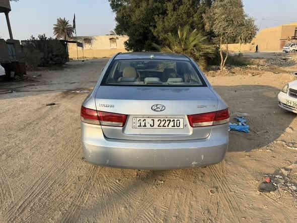 سلام عليكم سوناته ٢٠٠٨ امريكيه حادثه جاملق امامي بدون دواخل وبيه رشات صبغ  ابيع حزام  تخم تاير حداديه سياره جاهزه من كلشي رقم بغداد نكليزي سعر ١٠٠ وبيه مجال اي ستفسار ***********
