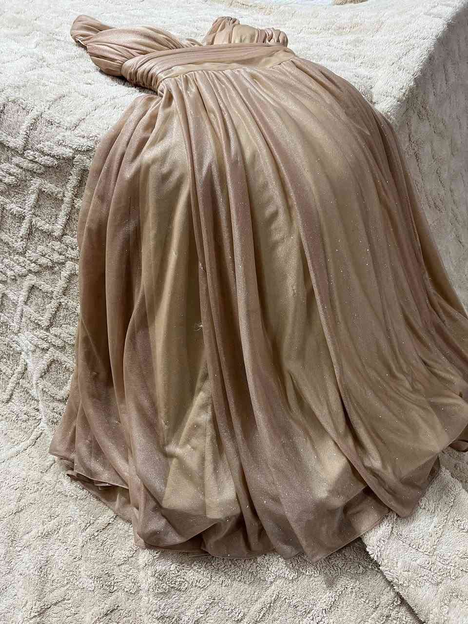 السلام ؏ـليكم فساتين جداً نضيفه التحب تتفضل خاص للأسعار والقياسات والأسعار جداً مناسبه وشكراً🫶


**إذا كنت صاحب هذا الإعلان وتريد حذفه لأي سبب، رجاءا أرسل رسالة إلى الدعم الفني**