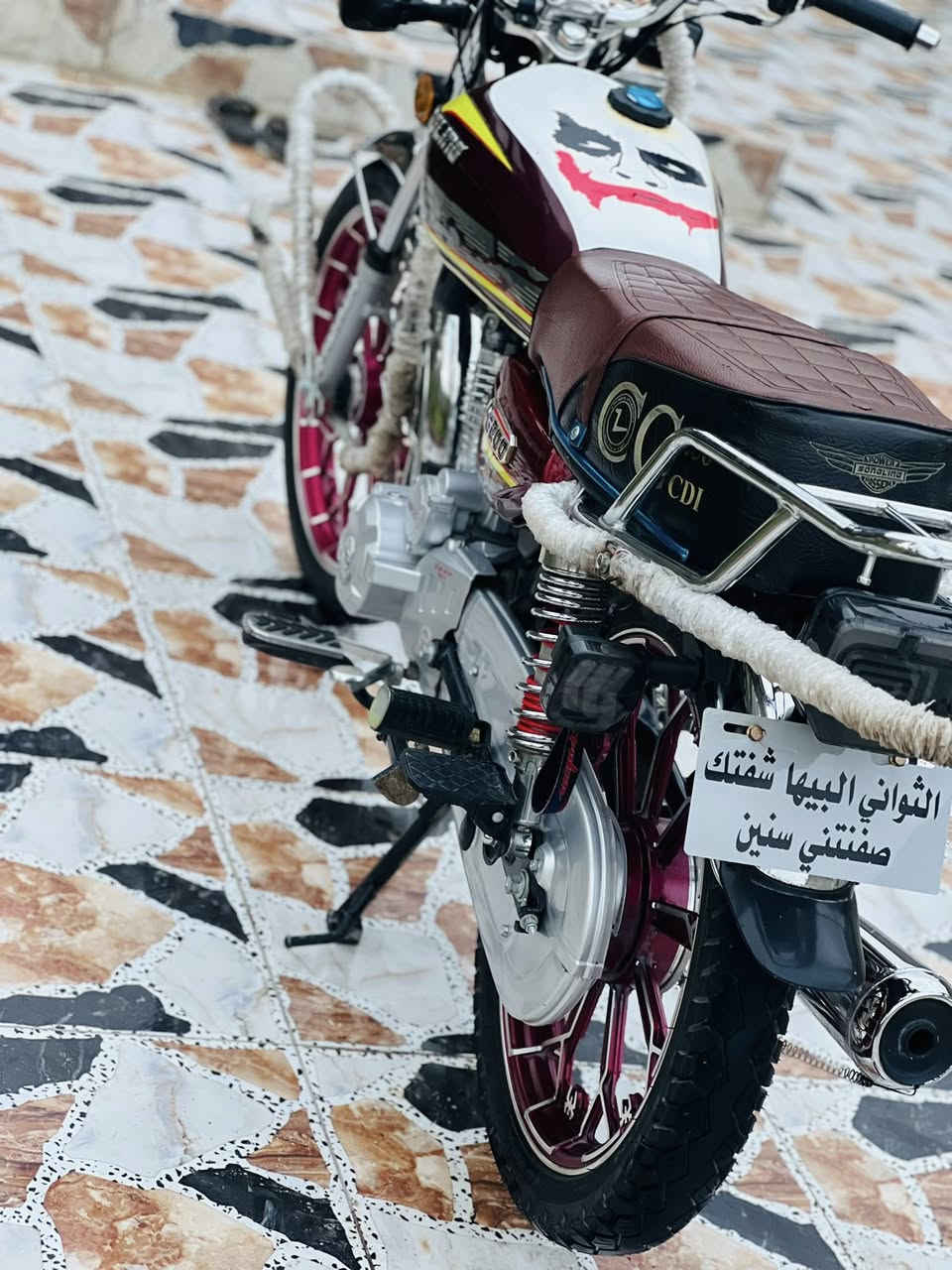 سلام عليكم دراجه سيفان 25البيع ورقه وحده دراجه كامله مكمله كامله من كلشي اي نقص مابيه دراجه حلوه ونضيفه السعر 825او بيه مجال حك الجيه مكاني ديالى قضاء المقداديةالاستفسار هاذه رقمي ***********
