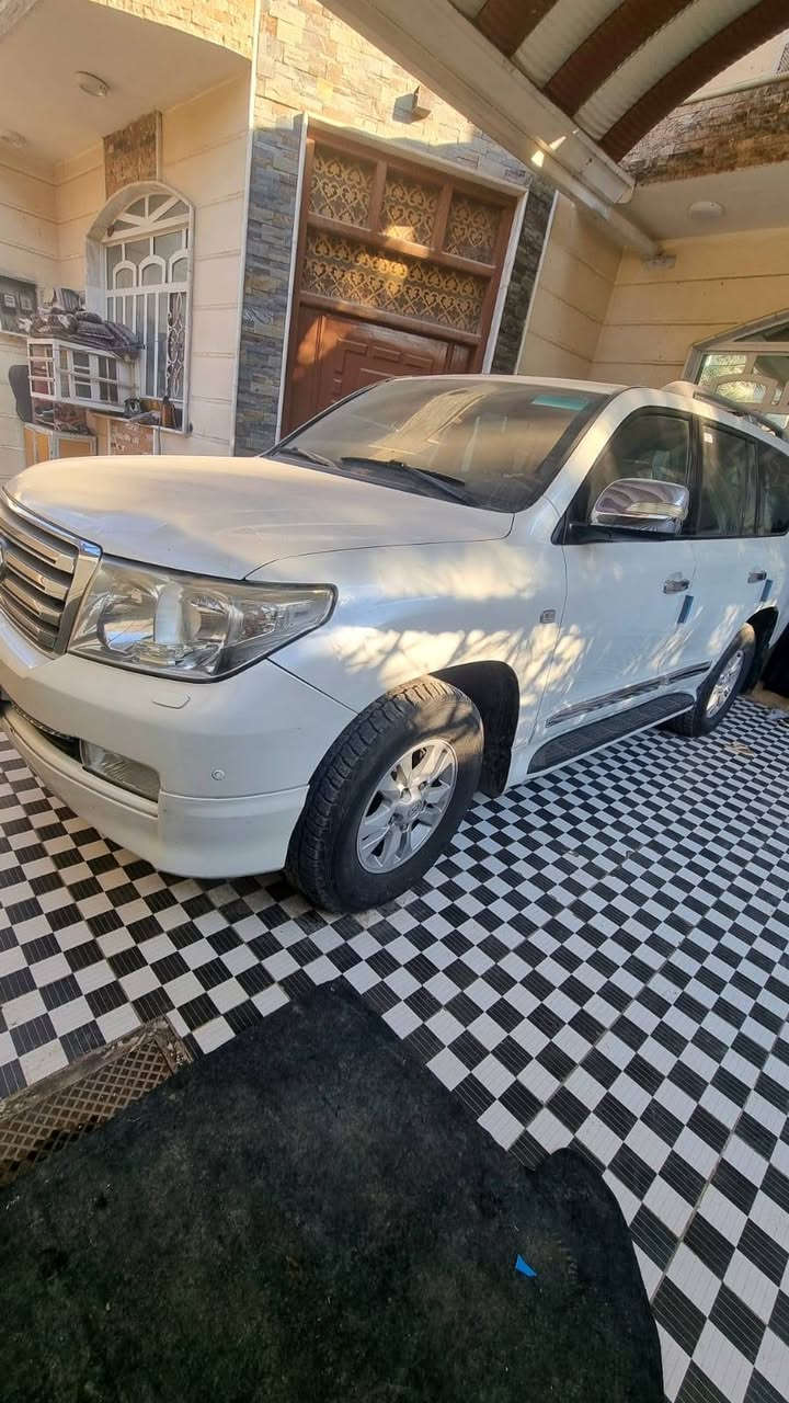 مكفوله عدا بارد بالجاملغ الأمامي الأيمن شبر
310  بيه مجال،،. ***********
