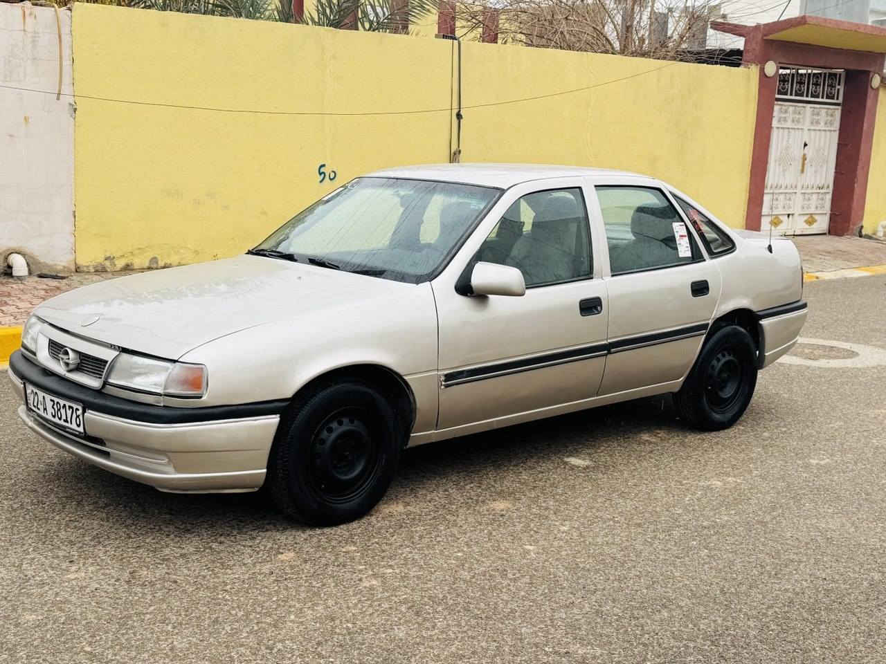 اوبل فكترا للبيع 
موديل 1991
رقم اربيل جديد شرط التحويل والوكاله
محرك 20. كير ومحرك شرط لاصرف ولابخار ولاصوت
سياره بدون مصرف جاهزه من كل النواحي
كهربائيات وتخم تاير وصدر امامي وخلفي كلها جديد
سياره بدون ضربه مصبوغه عام للجماليه فقط
السعر 38
*********** طوز, صلاح الدين
