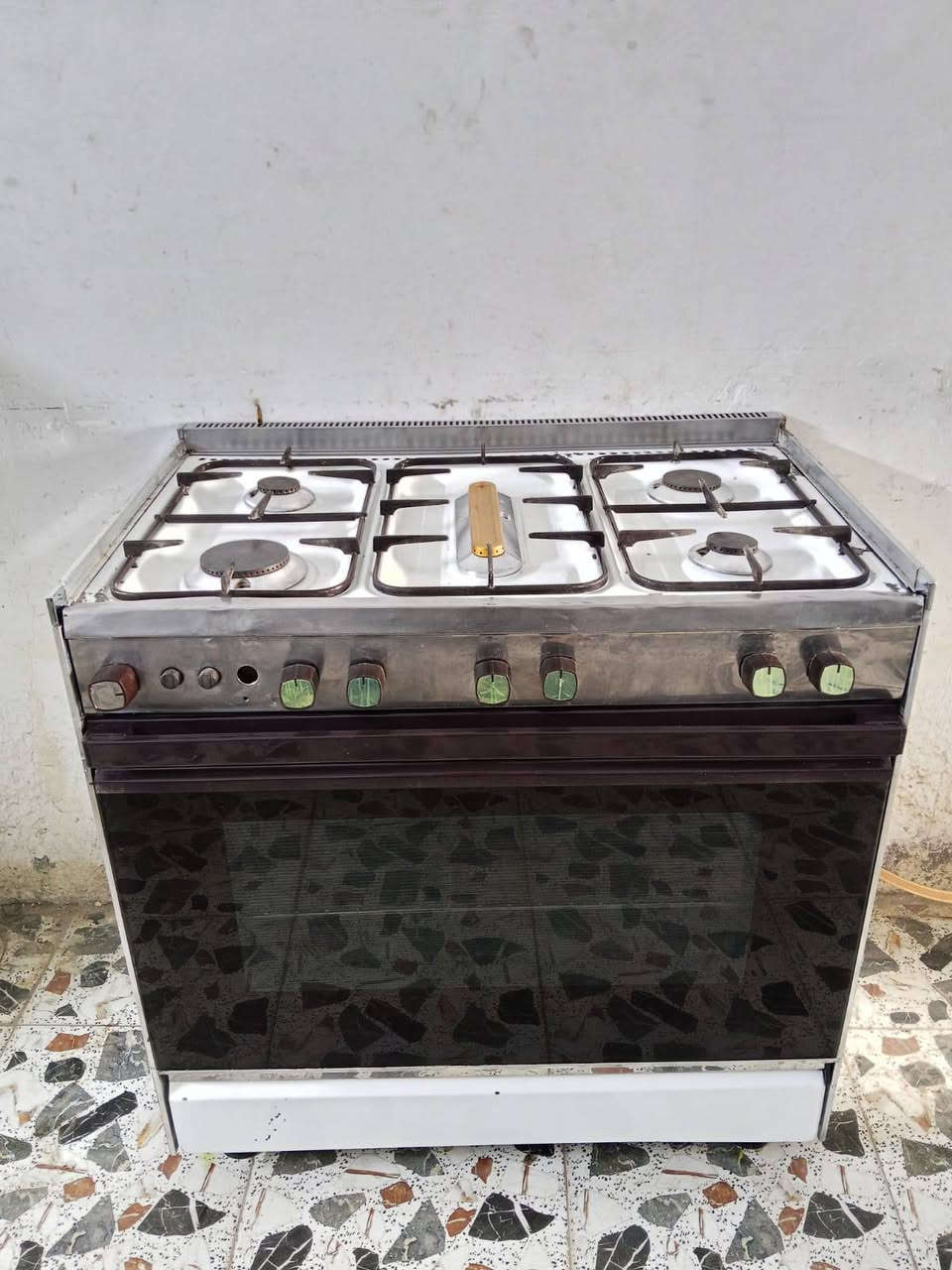 طباخ عشتار الاصلي. جديد علفحص فرنه شغال فوك وجوة نظافته فول


**إذا كنت صاحب هذا الإعلان وتريد حذفه لأي سبب، رجاءا أرسل رسالة إلى الدعم الفني**