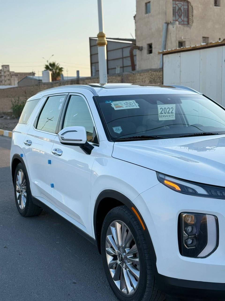 السلام عليكم هونداي بلاسايد للبيع / موديل 2022 ابيض كفالة
رقم بابل انكليزي 

داخل بيجي +صاجي

فول مواصفات 

كفاله 

فتحة سقف

بصمة تشغيل وتشغيل عن بعد

شاشة كبيرة 

كشنات جلد 

كشن منفصل VIP

كشنات داخل بيجي

تدفئة كشنات

كشنات تحكم كهرباء

 منفذ شحن  هاتف كل المقاعد 

شحن لاسلكي

خزن وضعيات 

خمس وضعيات قياده

فول تحكم ستيرن 

مثبت سرعة 

تدفائة استيرن

جنطه كهرباء 

عاكسة كهرباء للاناره الخارجية

كشنات كهرباء

سايد بريك اوتو

السياره حادثة تقرير

داخل جديد 

كير محرك كفاله

تبريد كفاله 3 قطع 

وبعد بيه مواصفات مامذكوره 

ماشيه75 الف كيلو /مكاني الناصرية/ مركز المدينة

لمعرفة السعر والتفاصيل الاتصال***********
