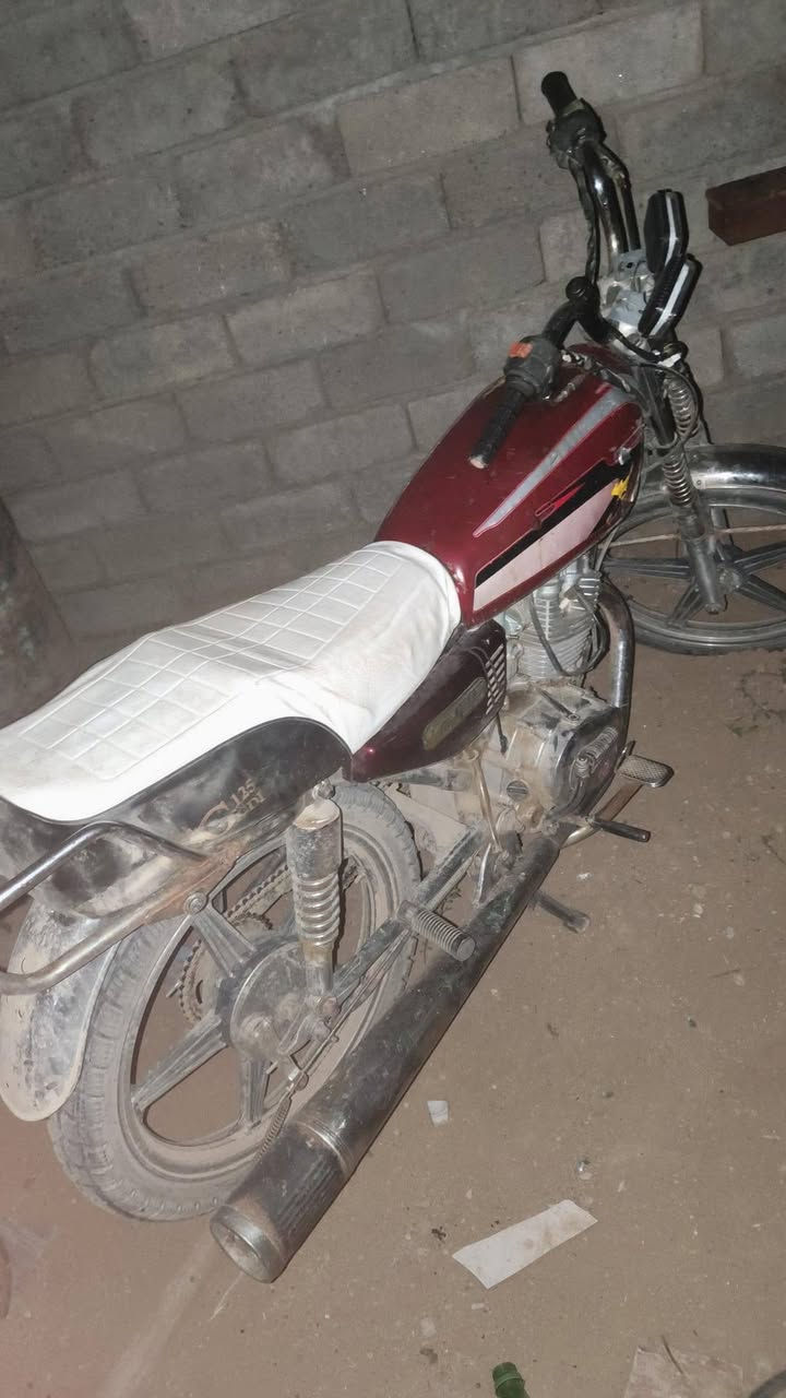 مطور شغال سلف مال روحه ردة سعر خاص مو شراي لا يجي


**إذا كنت صاحب هذا الإعلان وتريد حذفه لأي سبب، رجاءا أرسل رسالة إلى الدعم الفني**