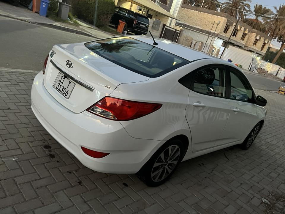 السلام عليكم 
اكسنت  خليجي موديل 2016 
فول مواصفات عدى البصمه (سلايد-اربع دسك امامي خلفي -إشاره بالمري - لد وعدسه بالماصده )
السياره مكفوله كفاله عامه من البارد
وصبغ بس مكان دوسه فقط اثر شخوط
ودعاميه اماميه مبدله اثر ضربه ماطور   
مكينه وكير مكفولات كفاله عامه 
تبريد تدفىء شغال 100‎%‎
ماشيه 70 الف
رقم بغداد الدولي الجديد 
سعر  السياره122$ وبيها مجال بسيط

عنواني (بغداد -حي الجامعه )
للاستفسار

***********
   ***********
